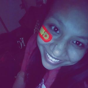 Meet your Posher, Monique